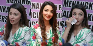 FOTO: Laporkan Atalarik ke KPAI, Tsania Marwa Menangis Soal Anak