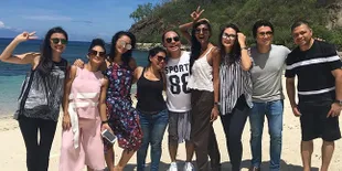 Foto: Luna Maya dan Raline Shah Berlibur ke Dili Bersama KD