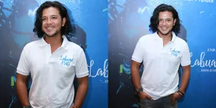 FOTO: Main Film Ini, Ramon Tungka Ada Adegan Ciuman di Bawah Laut