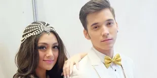 FOTO: Manis! Begini Dinner Romantis Stefan dan Celine di Maldives