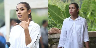 FOTO: Masuk ke Liang Lahat, Millen Sedih Melihat Almarhum Ayahnya