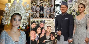 FOTO: Megahnya Resepsi Pernikahan Acha, Cantik Beradat Minang