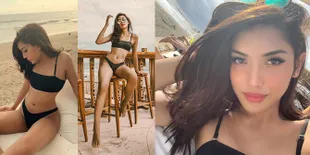 FOTO Millendaru Berbikini Hot di Pantai, Tak Peduli Pada Haters