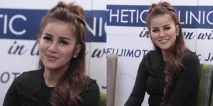 FOTO Olla Ramlan Berniat Diet Saat Anak Ketiganya Berusia 6 Bulan