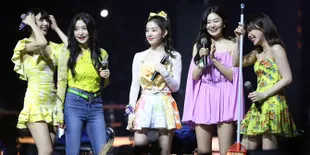 Foto Penampilan Red Velvet di Festival Allo Bank 2022, Cantiknya Benar-Benar di Luar Nalar