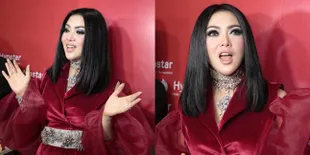 FOTO: Pose di Jalan Tol Picu Kontroversi, Syahrini Akui Tak Heran