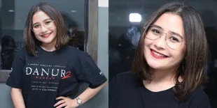 FOTO: Prilly Latuconsina Sering Diledek Teman-Temannya di Kampus!