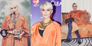 FOTO: Raih Penghargaan, Ini Penampilan Kece Agnez Mo di MAMA 2017