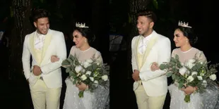 Foto Resepsi Irish Bella & Ammar Zoni Bagaikan Ratu Hutan