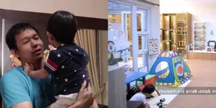 Foto Rumah Pebulutangkis Hendra Setiawan, Ruang Tempat Menyimpan Medalinya Berkilau