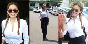 FOTO: Saling Bersiteru, Nikita Mirzani Doakan Jupe Cepat Sembuh