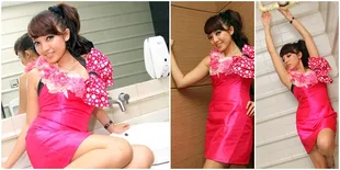 Foto Seksi Manda Cello di Kamar Mandi