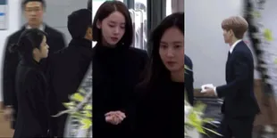 Foto Seleb Korea Berduka Hadiri Prosesi Pemakaman Jonghyun SHINee