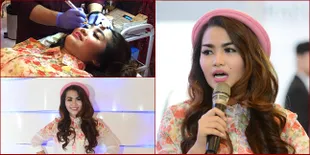 FOTO: Sulam Alis Pakai Metode Mutakhir, Fitri Carlina Makin Cetar