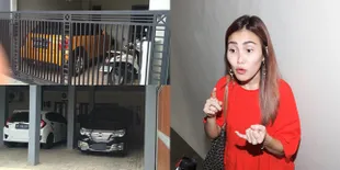 Bukan Hanya Mini Cooper Mewah, Ini Koleksi Mobil Ayu Ting Ting