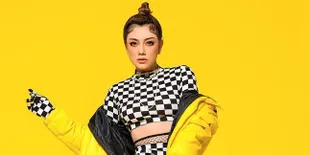 FOTO Tangis Sedih Celine Evangelista, Kabur dari Rumah Tinggalkan Anak - Ungkap Perasaan ke Stefan William