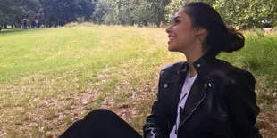 FOTO: Terbang ke Eropa, Valerie Thomas Jelajahi Sudut Kota London