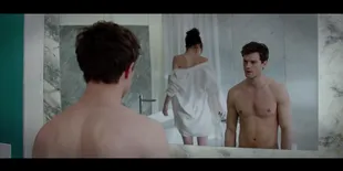 Potret Adegan Ranjang 'FIFTY SHADES', Makin Panas Bikin Gerah!