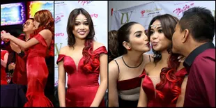 FOTO: Pesta Ultah ke-17, Aurel Super Cantik Bergaun Dada Terbuka