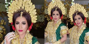 FOTO Upacara Mapacci, Evi Masamba Cantik Dengan Nuansa Hijau Emas
