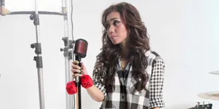 Gagal di X Factor, Milvarra Pohan Lanjut Jadi Vokalis Kece