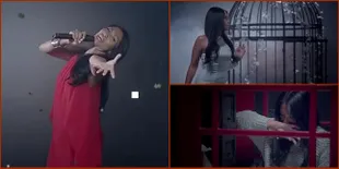 Galeri Foto Anggun Ketika Mengubah Takdir, Kelam Namun Inspiratif