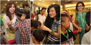 Galeri Sederet Artis Belanja Bareng Anak Jalanan - Baju Lebaran