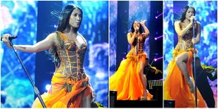 Gaun Seksi Elegan Anggun C Sasmi di Panggung X Factor