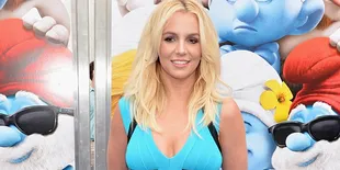 Gaya Britney Spears dan Anaknya di Premier THE SMURFS 2