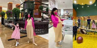 Gaya Bumil Cantik Aliya Rajasa Quality Time Bareng Anak, Tenteng Tas Harga Rp 300 Juta