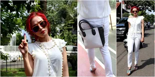 Gaya Fashion Mulan Jameela - Tetap Trendy Saat Ikut Pemilu