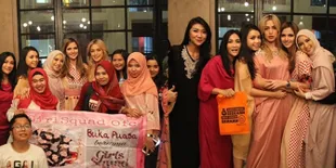 Girlsquad di Ramadan, Cantik-Cantik Suka Berbagi Dengan Sesama