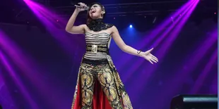 Hari Sumpah Pemuda Kurang Greget, Si Cantik Merasa Miris