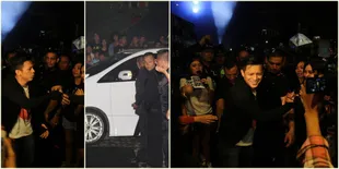 Hebohnya Antusiasme Warga Malang Sambut Pembukaan Toko Ariel NOAH