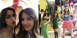 Hot Mom Nia Ramadhani & Jedar, Arisan - Coba Kostum Halloween