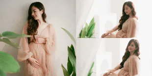 Hot Pakai Gaun Transparan, 8 Potret Maternity Shoot Franda Istri Samuel Zylgwyn - Bumil Cantik Pamer Babybump