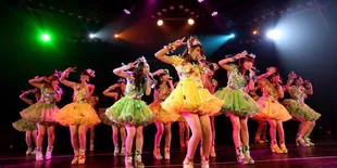 Indahnya Warna-Warni Hiasi Rilis Single JKT48 Bareng AKB48