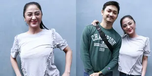 Ini Reaksi Dewi Perssik & Angga Wijaya Saat Ditanya Soal Momongan