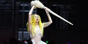 Inilah Bocoran Klip Kontroversial Lady Gaga
