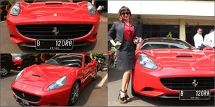 Inilah Ferrari Mewah Roro Fitria Yang Plat Nomornya Tak Terdaftar