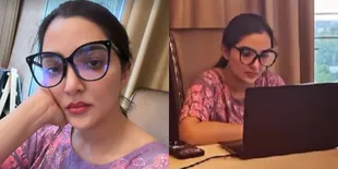 Jadi Mahasiswa S3, Potret Ashanty Kuliah Online Sambil Pakai Daster - Tetap Semangat Meski Lagi Sakit