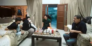 Jadi Selebgram dan YouTuber Sukses, 13 Potret Rumah Fadil Jaidi dan Pak Muh yang Biasa Dibuat Ngonten