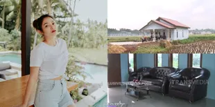Jauh Dari Kesan Mewah, Intip Potret Rumah Orangtua Siti Badriah yang Berada di Tengah Sawah - Sederhana Banget