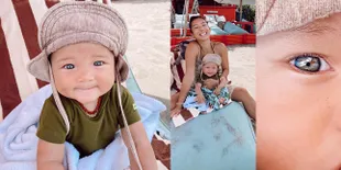 Jennifer Bachdim Santai di Pantai Asuh Anak, Potret Mata Indah Kiyoji Jadi Sorotan