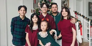 Joanna Alexandra Rayakan Natal Bareng Anak dan Immanuel Christover