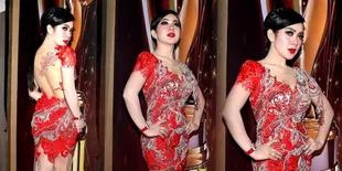 Kebaya Transparan Ala Syahrini di AMI Awards 2014