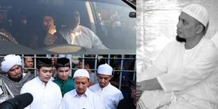 Kedatangan Jenazah Ustaz Arifin Ilham, Disambut Air Mata Ibunda