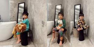 Kelewat Bucin, Athar Selalu Ikut Citra Kirana ke Toilet Setiap Pagi - Punya Spot Sendiri di Kamar Mandi Luas dan Mewah