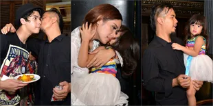 Kemesraan Keluarga Ahmad Dhani - Mulan Jameela Ini Bikin Iri!