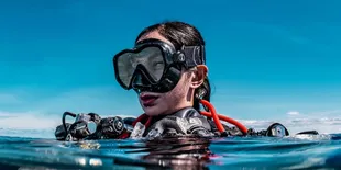 Kirana Larasati Menyelam di Kedalaman 127,8 M Gelap dan Dingin, Beruntung Ketemu Mola-Mola